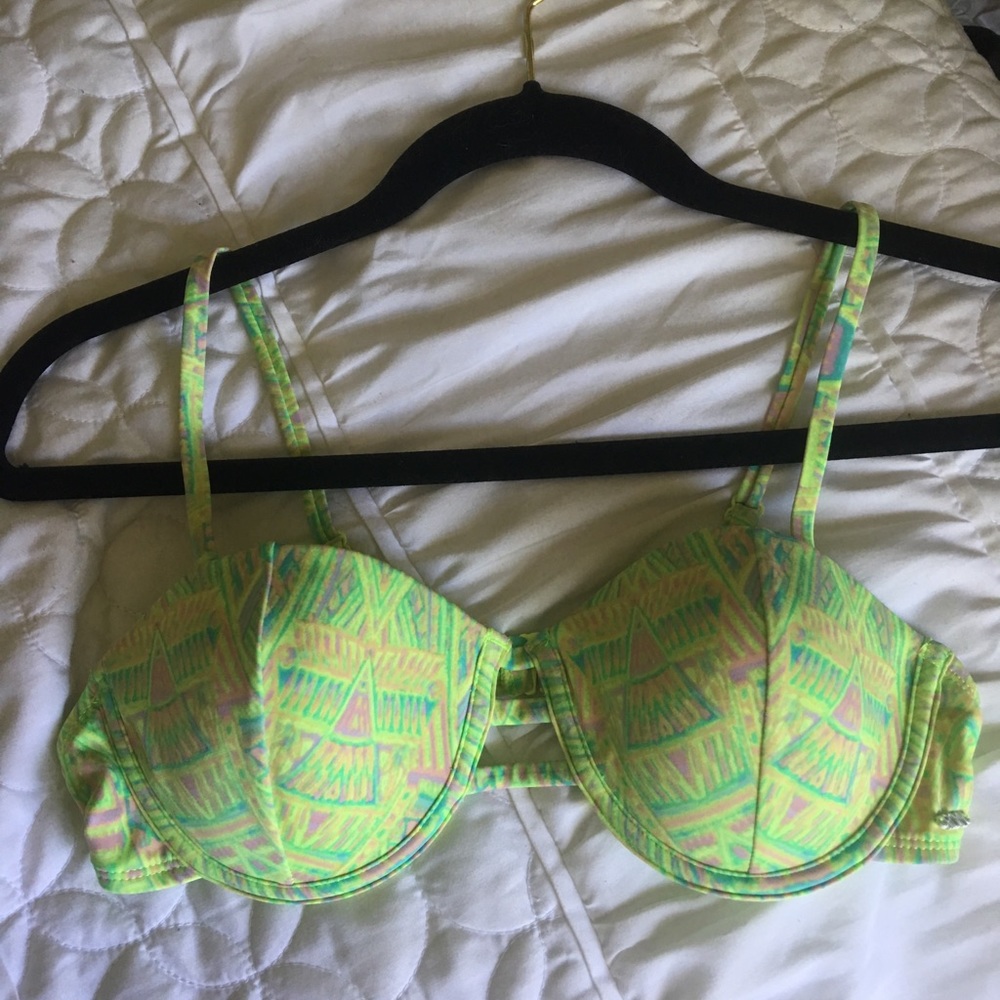 Roxy Vibrant Bathing Suit Top